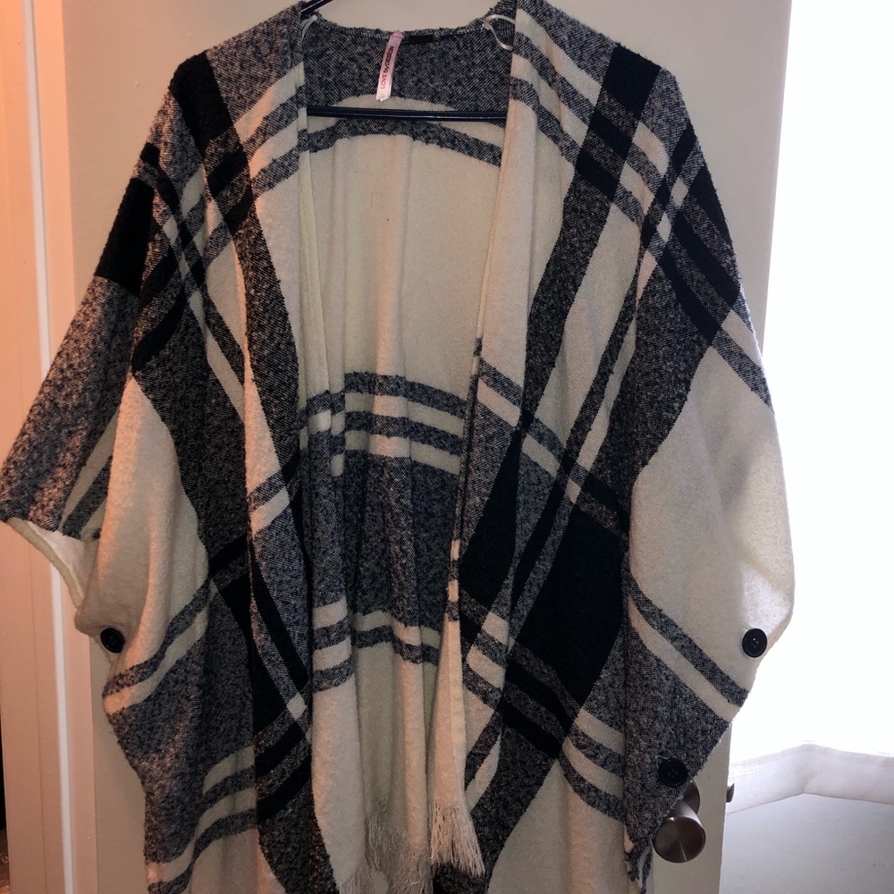 Plaid Over-piece